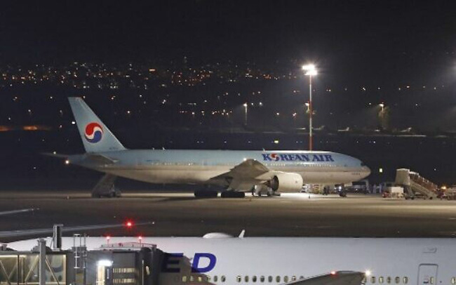 Bị Israel từ chối cho nhập cảnh, máy bay phải đưa 200 khách trở về Hàn Quốc - Ảnh 1.