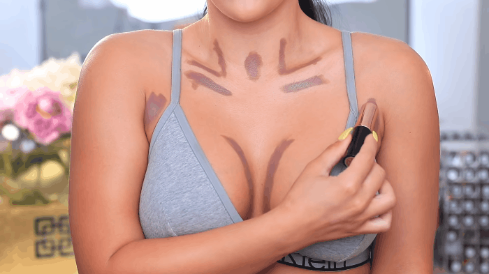 Tự nhi&ecirc;n đ&atilde; c&oacute; của nả nhưng Phạm Quỳnh Anh vẫn nhờ đến tuyệt kỹ để v&ograve;ng 1 th&ecirc;m sexy - Ảnh 7.
