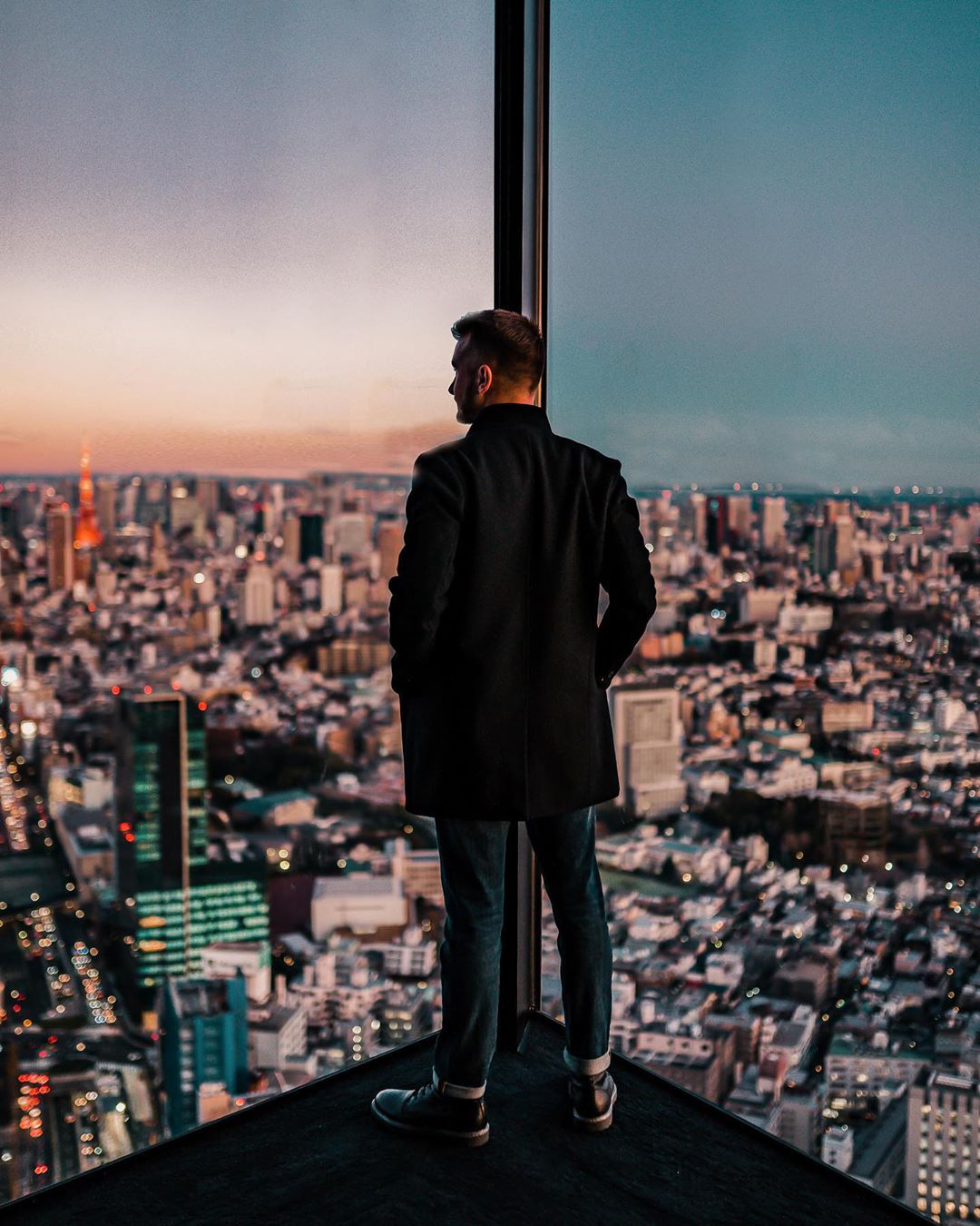 &ldquo;Thang cuốn l&ecirc;n thi&ecirc;n đường&rdquo; hot nhất Nhật Bản: hội m&ecirc; chụp choẹt sẵn s&agrave;ng chi bội tiền để chi&ecirc;m ngưỡng to&agrave;n cảnh khu phố từ tr&ecirc;n cao - Ảnh 3.