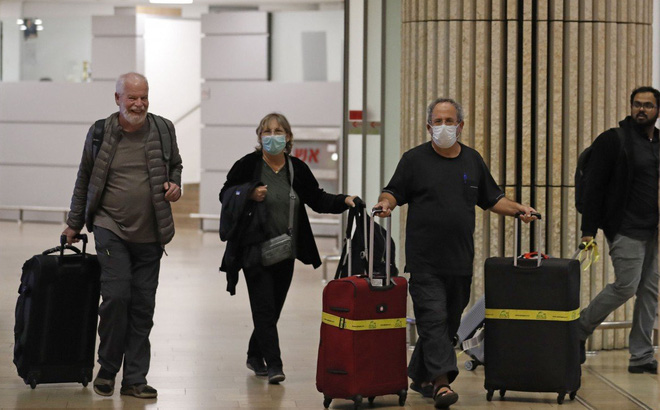  Đại sứ Israel tại Trung Quốc bị cách ly vì bay chung chuyến với hành khách nhiễm virus corona - Ảnh 1.