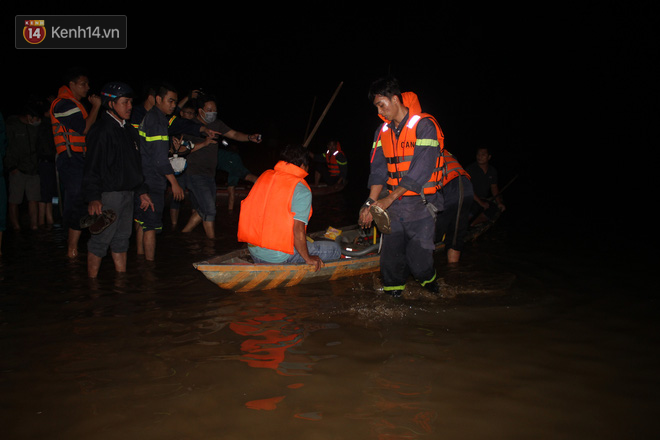 Vụ lật ghe thương tâm ở Quảng Nam: Đã tìm thấy 5 thi thể nạn nhân, còn 1 người mất tích - Ảnh 2.