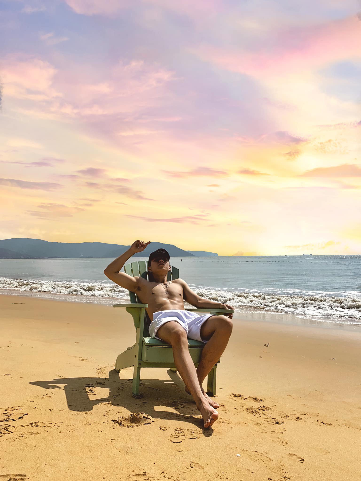 Bỏng mắt với dàn nam thần mặt học sinh thân hình phụ huynh của Tình yêu hoàn mỹ! - Ảnh 10. Bỏng mắt với dàn nam thần mặt học sinh thân hình phụ huynh của Tình yêu hoàn mỹ! - Ảnh 10.