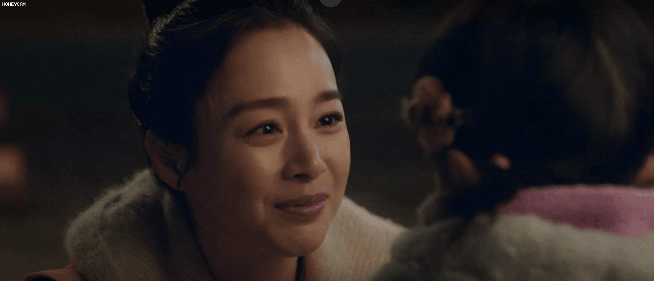 Đáng yêu như Kim Tae Hee trong HI BYE, MAMA!: Khi sống làm thực thần, lúc chết lại thành ma đói - Ảnh 1.