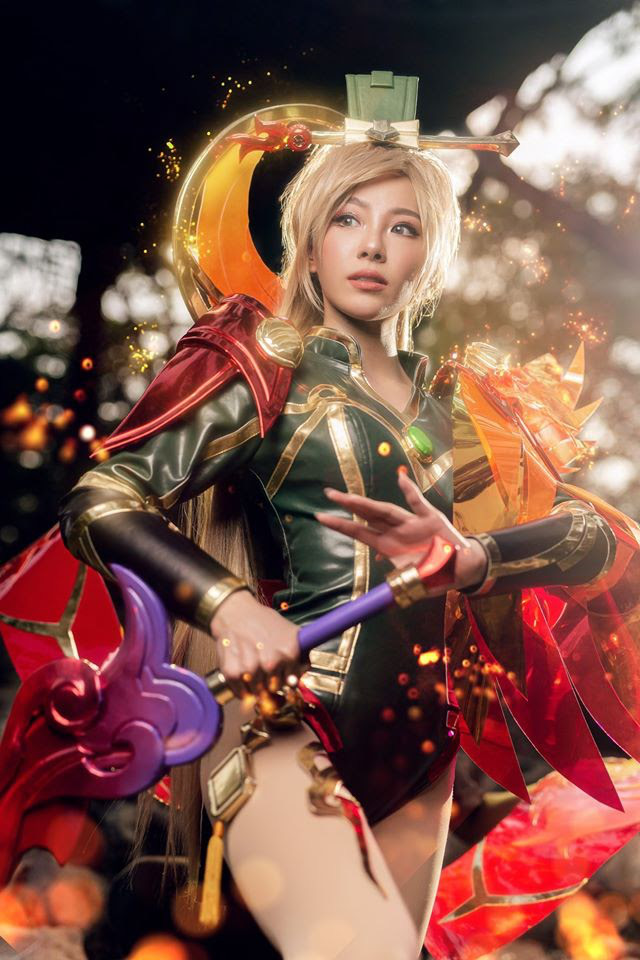 Bỏng mắt với bộ hình cosplay của nữ game thủ Liên Quân Mobile xứ Thái, Butterfly xinh thế này thì ai nỡ đánh - Ảnh 4.