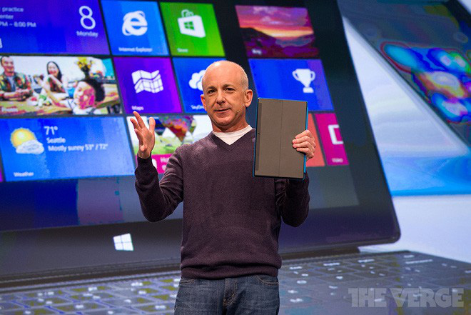Mười năm trước, Apple đ&atilde; l&agrave;m Microsoft kinh ho&agrave;ng như thế n&agrave;o khi ra mắt iPad - Ảnh 1.