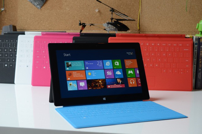 Mười năm trước, Apple đ&atilde; l&agrave;m Microsoft kinh ho&agrave;ng như thế n&agrave;o khi ra mắt iPad - Ảnh 2.