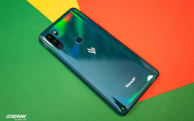 V&igrave; sao Vsmart bỗng dưng hồi sinh tham vọng ph&aacute;t triển smartphone cao cấp? - Ảnh 1.