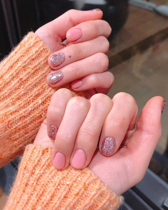 Gợi ý 14 bộ nail xinh hết cỡ cho dịp Valentine các nàng nên lưu lại để triển dần - Ảnh 8.