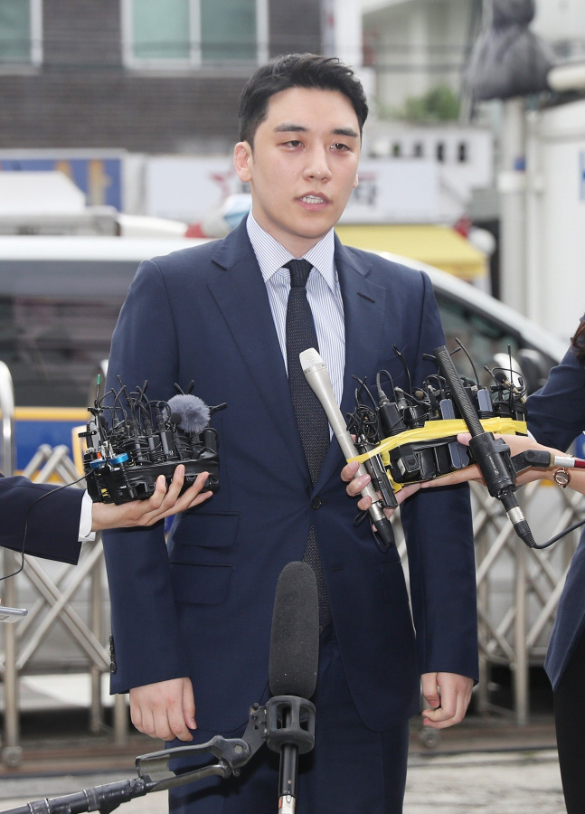 Hiện trạng báo động của BIGBANG: Lời tuyên bố của T.O.P sau bê bối liên hoàn, còn tương lai nào cho ông hoàng Kpop? - Ảnh 11.