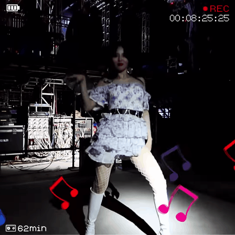 Fan x&ocirc;n xao khoảnh khắc: HyunA nhảy Truyền Th&aacute;i Y (Ng&ocirc; Kiến Huy) bằng vũ đạo... Kangnam Style? - Ảnh 2.