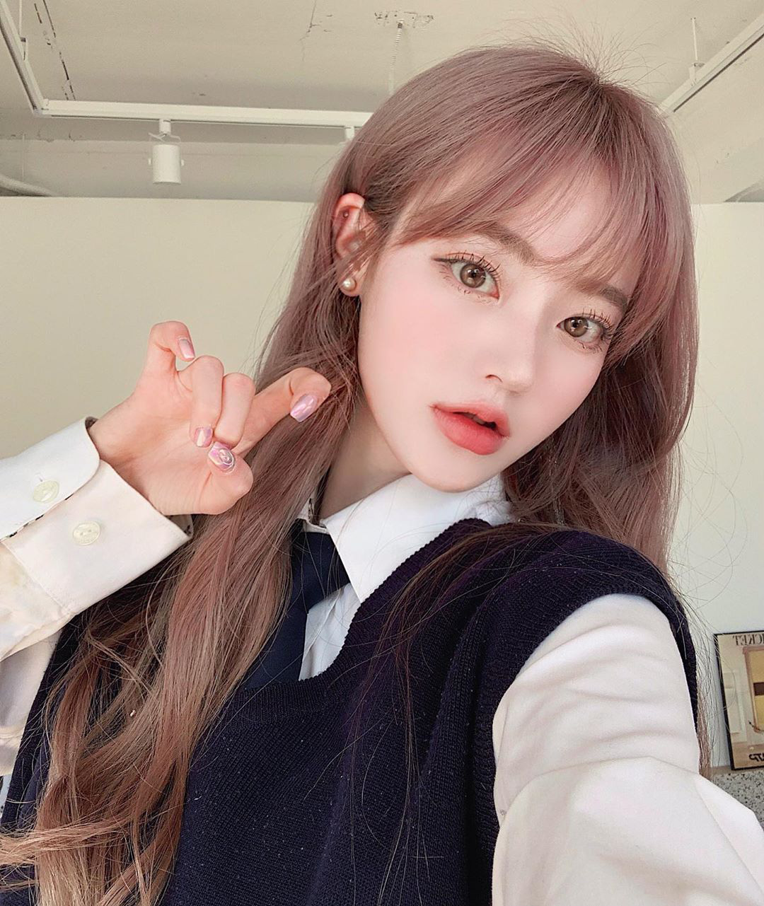 10 m&agrave;u nhuộm t&oacute;c đ&atilde; trendy lại c&ograve;n n&acirc;ng t&ocirc;ng da hết &yacute; c&aacute;c n&agrave;ng n&ecirc;n thử để l&ecirc;n hương nhan sắc trong năm mới - Ảnh 2.