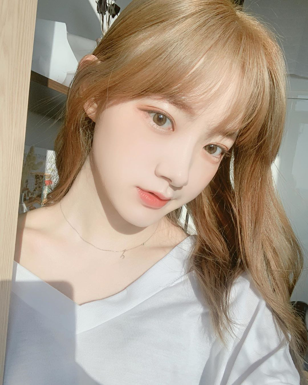 10 m&agrave;u nhuộm t&oacute;c đ&atilde; trendy lại c&ograve;n n&acirc;ng t&ocirc;ng da hết &yacute; c&aacute;c n&agrave;ng n&ecirc;n thử để l&ecirc;n hương nhan sắc trong năm mới - Ảnh 8.