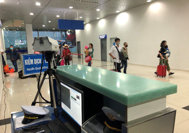 Ph&acirc;n loại, c&aacute;ch ly 181 h&agrave;nh kh&aacute;ch tr&ecirc;n chuyến bay từ H&agrave;n Quốc về Hải Ph&ograve;ng - Ảnh 1.