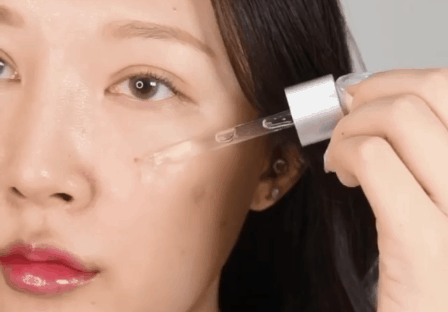 Da khô xỉn đến mấy cũng căng mọng lên nếu bạn chọn đúng đồ skincare có chứa 7 thành phần cấp ẩm + dưỡng ẩm lợi hại sau - Ảnh 1.