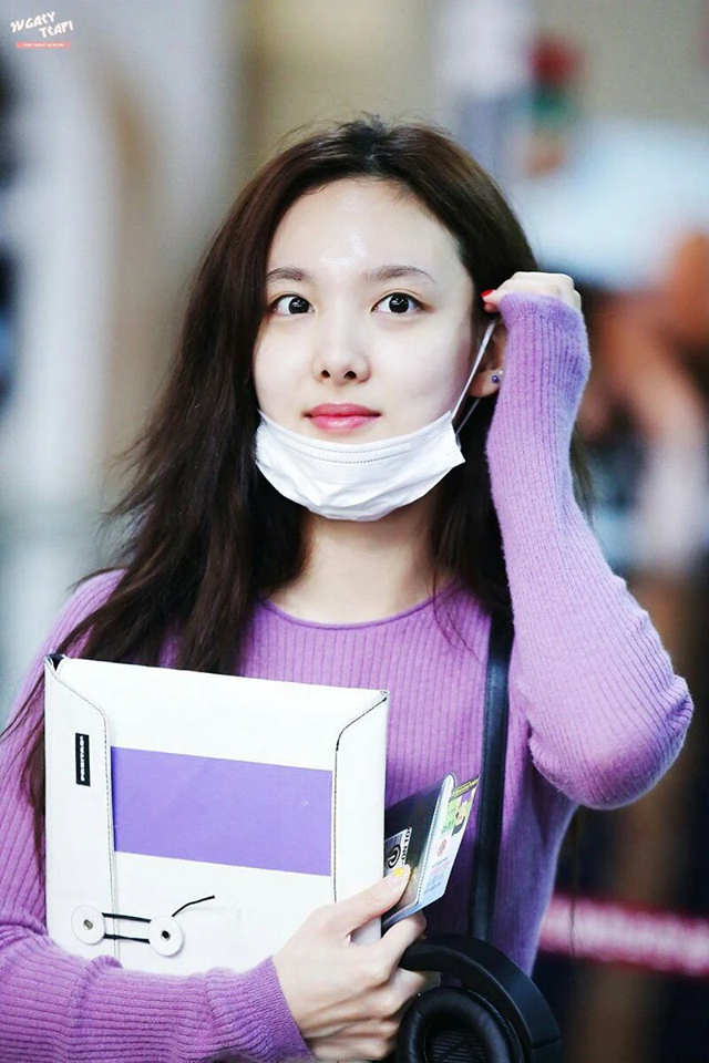 Hội 5 nữ thần mặt mộc gây xôn xao Kpop: Nayeon và IU hack tuổi là có lý do, nhưng chưa bất ngờ bằng Hwasa - Ảnh 8.