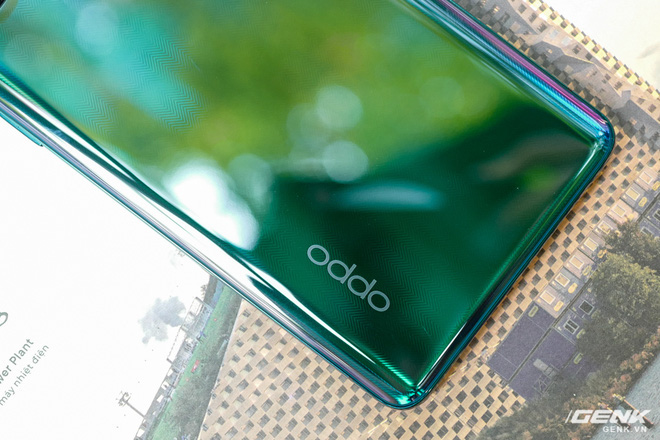 Cận cảnh bộ đôi OPPO Find X2 series: Thiết kế chuẩn thì miễn chê - Ảnh 24.