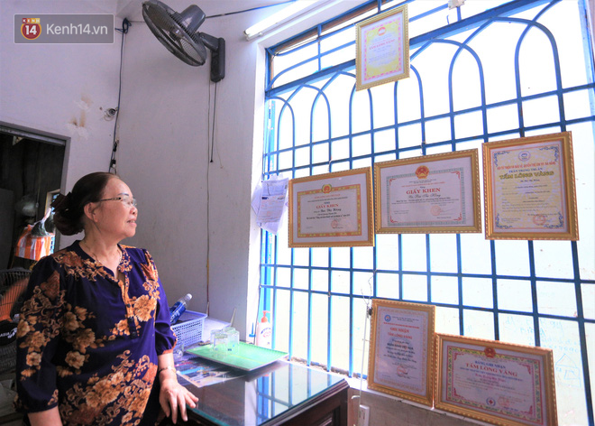 Gặp b&agrave; chủ tiệm gạo Đ&agrave; Nẵng khuy&ecirc;n kh&aacute;ch kh&ocirc;ng n&ecirc;n... mua nhiều gạo: Gi&aacute; c&oacute; tăng th&igrave; c&ocirc; vẫn sẽ cố gắng b&aacute;n mức thấp nhất cho b&agrave; con m&igrave;nh - Ảnh 9.