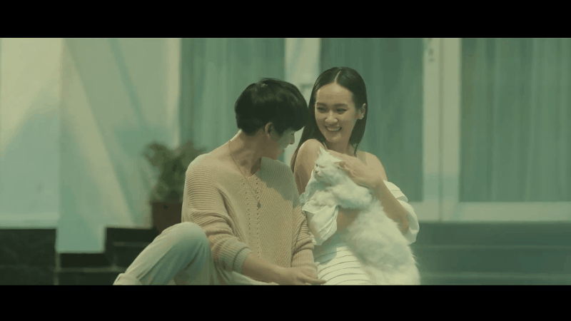 Kh&ocirc;ng c&ograve;n hiền l&agrave;nh l&atilde;ng tử, K-ICM bất ngờ h&oacute;a th&acirc;n cảnh s&aacute;t vi&ecirc;n truy bắt tội phạm trong MV comeback c&ugrave;ng g&agrave; cưng Quang Đ&ocirc;ng - Ảnh 4.
