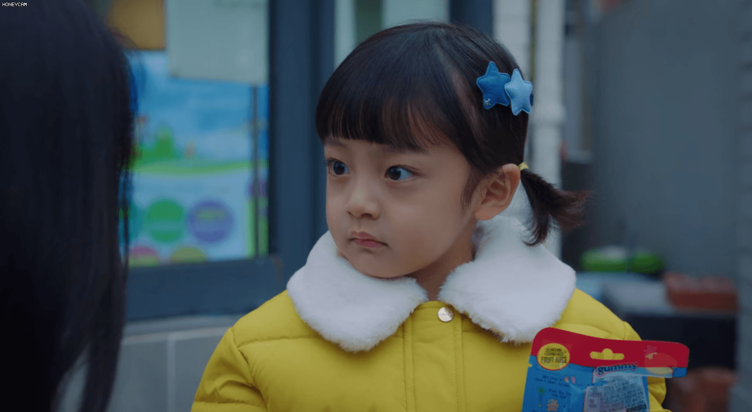 Ngất lịm trước sự đ&aacute;ng y&ecirc;u của con g&aacute;i Kim Tae Hee ở HI BYE, MAMA, nh&igrave;n chỉ muốn bắt về nu&ocirc;i ngay lập tức! - Ảnh 9.