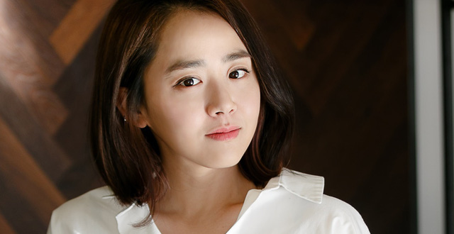 Kệ ải kệ ai lên xe bông, 5 mỹ nhân Kbiz này vẫn tuyên bố không kết hôn: Moon Geun Young giống ác nữ quốc dân bất ngờ - Ảnh 8.