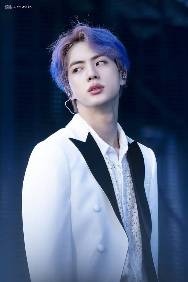 Idol hát hay nhưng line “hẻo”: Jin (BTS) và Jisoo (BLACKPINK) bị visual lấn át tài năng, thành viên TWICE 5 năm vẫn mất lượt, “thảm” nhất là main vocal của ITZY - Ảnh 6.