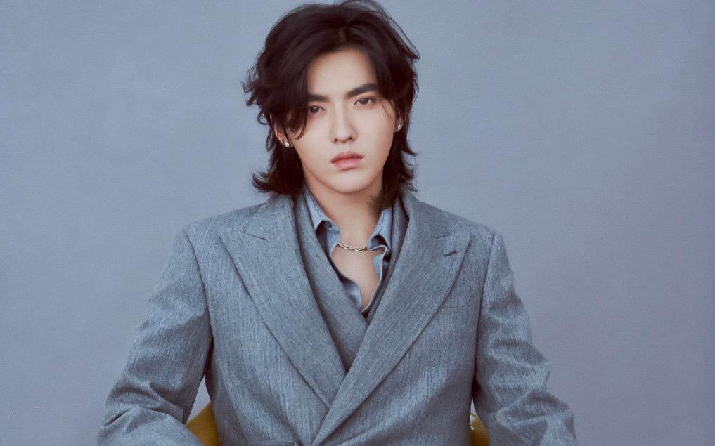 11 gương mặt lưu lượng fan h&agrave;ng đầu Cbiz: Dịch Dương Thi&ecirc;n Tỉ ng&agrave;y c&agrave;ng thăng tiến, Ti&ecirc;u Chiến lao đao sắp rớt đ&agrave;i? - Ảnh 3.