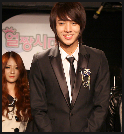 N&oacute;ng: T&agrave;i tử Ti&ecirc;n nữ cử tạ vừa mất v&igrave; nhiễm tr&ugrave;ng m&aacute;u, h&ocirc;m nay th&ecirc;m sao H&agrave;n qua đời do c&ugrave;ng nguy&ecirc;n nh&acirc;n - Ảnh 2.