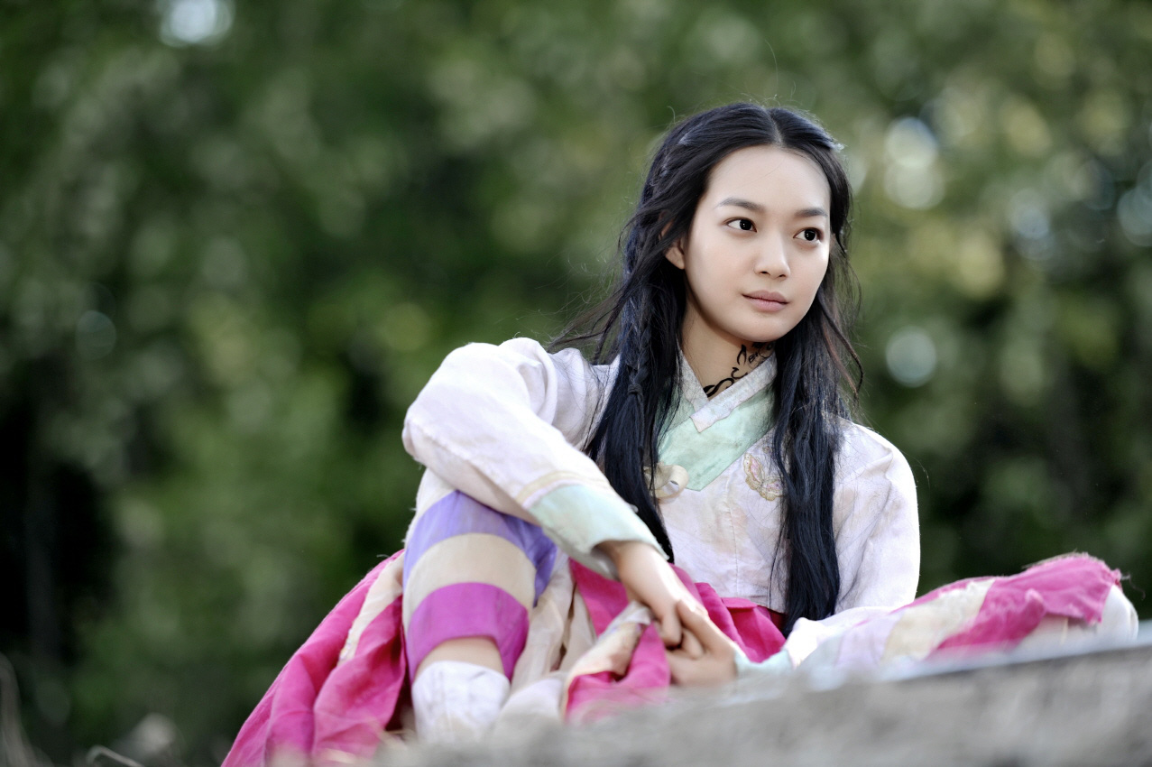 4 ma nữ xinh như mộng của màn ảnh Hàn: Bá đạo nhất vẫn là mẹ ma Kim Tae Hee - Ảnh 17.