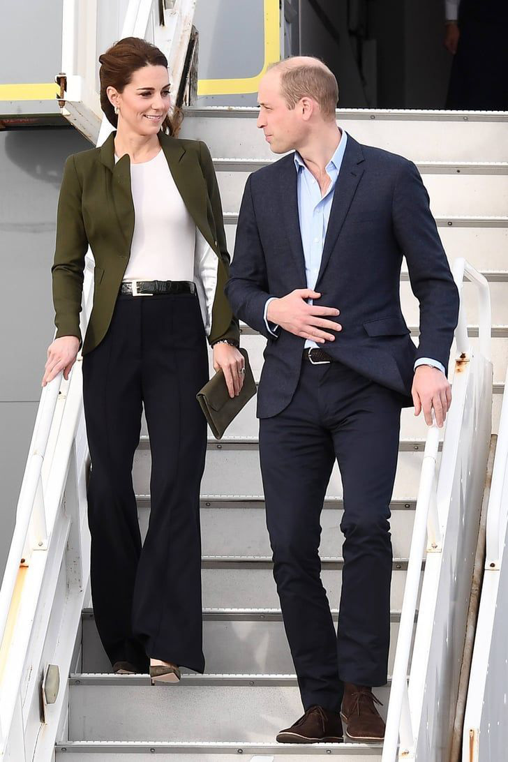 Lần đầu tiên Công nương Kate diện nguyên bộ suit, là học phá vỡ quy tắc Hoàng gia từ em dâu Meghan? - Ảnh 5.