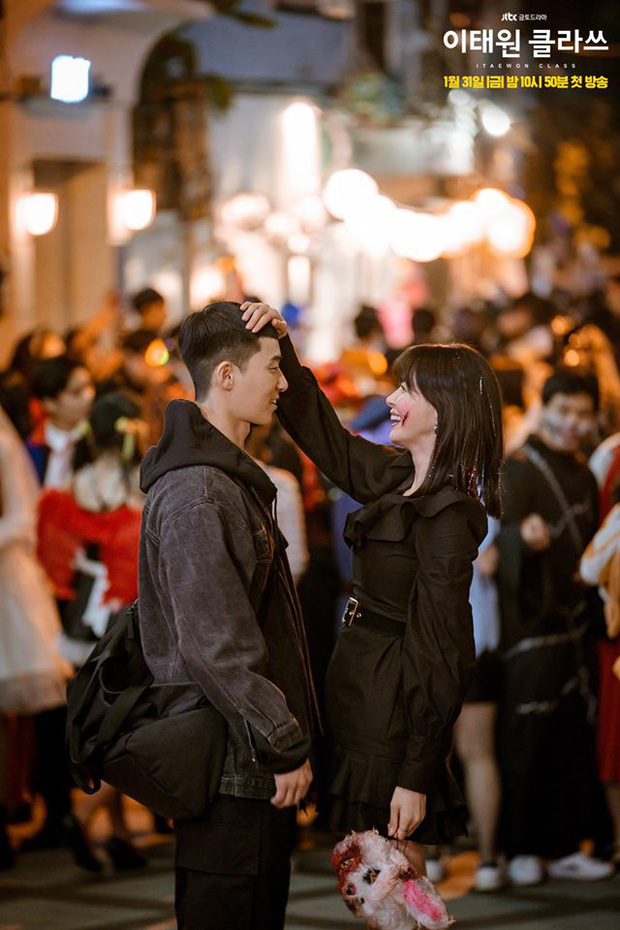 Cả thanh xu&acirc;n c&ograve;ng lưng trả nợ nghĩa t&igrave;nh, bị phũ tận c&ugrave;ng ph&uacute;t ch&oacute;t vẫn ngẩng cao đầu tiến l&ecirc;n, thế mới l&agrave; Oh Soo Ah! - Ảnh 1.