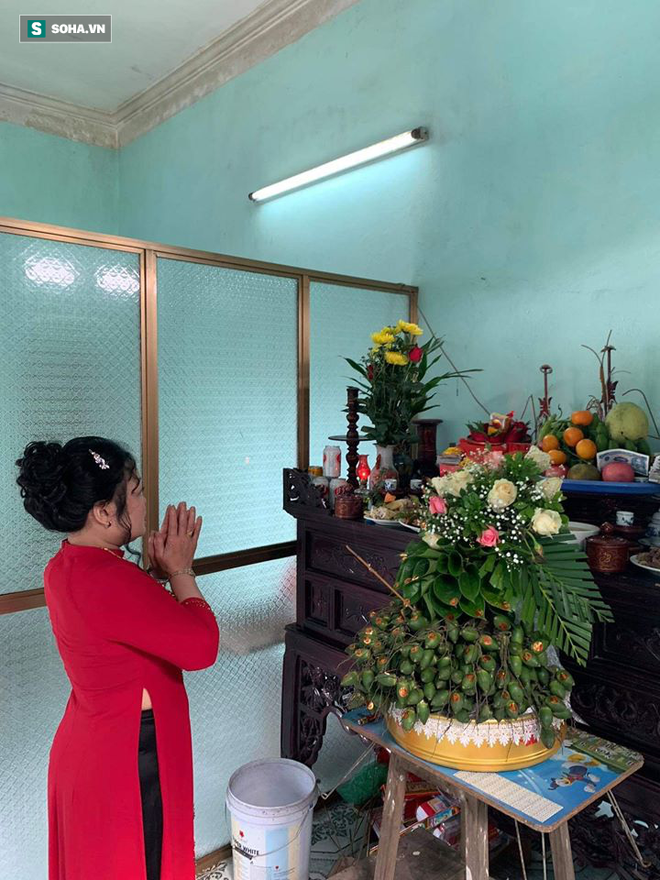 Cặp đôi xem đám hỏi của mình qua video call, chiếc vé về Việt Nam bị hủy sát ngày và những bất ngờ chưa kể - Ảnh 8.
