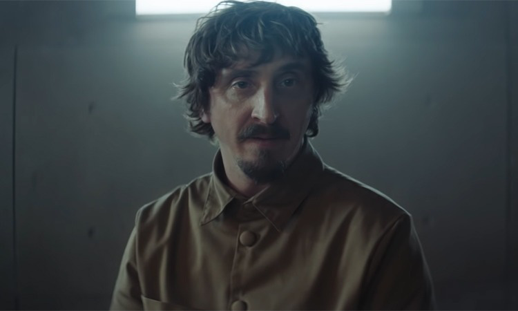 5 chi tiết hack n&atilde;o ở phim kinh dị hot nhất hiện tại The Platform: &Yacute; nghĩa hố s&acirc;u 333 tầng chưa bất ngờ bằng t&ecirc;n của c&aacute;c t&ugrave; nh&acirc;n - Ảnh 9.