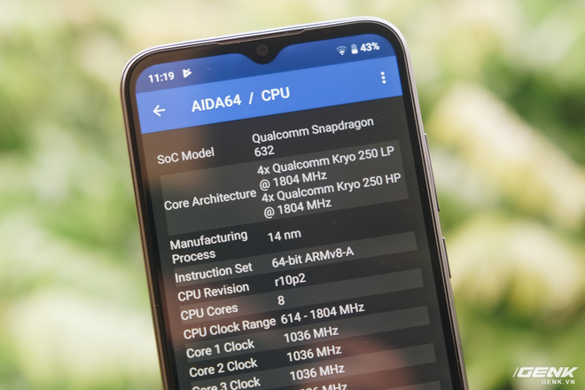 So s&aacute;nh Vsmart Joy 3 4GB v&agrave; Samsung Galaxy A10s: Liệu thương hiệu non trẻ c&oacute; cạnh tranh được &ocirc;ng lớn c&ocirc;ng nghệ? - Ảnh 1.