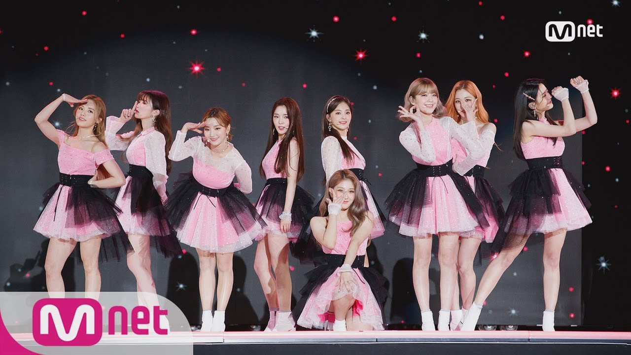 Điểm danh 17 outfit biểu diễn của hội idol bị netizen Hàn ghét cay ghét đắng, đến Black Pink cũng dính chưởng - Ảnh 7.