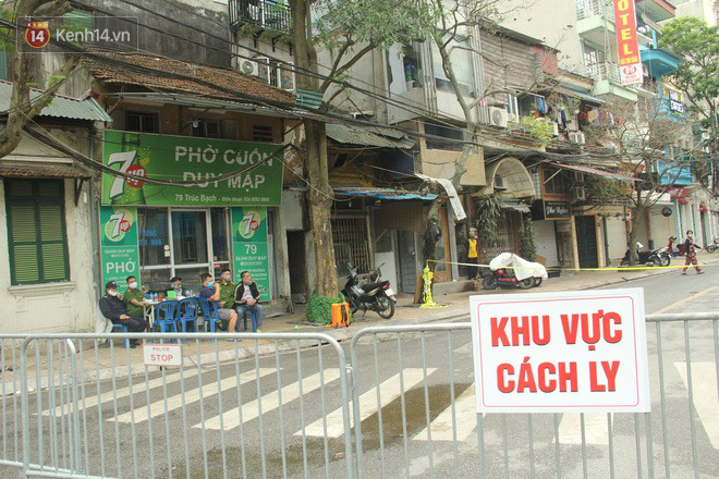 Kỳ thị, xúc phạm người thực hiện cách ly vì Covid-19: Có thể bị phạt và bồi thường thiệt hại - Ảnh 1.