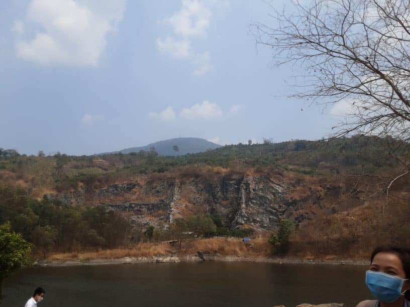 Ở nhà xem lại ảnh hồi đi chơi mới thấy: Bảo yêu mình xong chụp mình xấu, mà lại yêu mình à? Đấy là ghét mình rồi! - Ảnh 1. Ở nhà xem lại ảnh hồi đi chơi mới thấy: Bảo yêu mình xong chụp mình xấu, mà lại yêu mình à? Đấy là ghét mình rồi! - Ảnh 1.