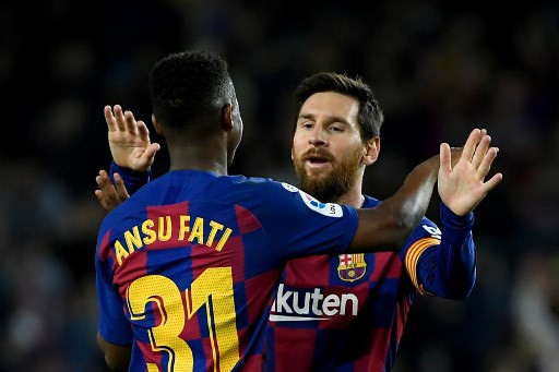 Ch&iacute;nh thức: Messi v&agrave; đồng đội chấp nhận giảm 70% lương để gi&uacute;p nh&acirc;n vi&ecirc;n đội b&oacute;ng hưởng trọn vẹn 100% lương - Ảnh 1.
