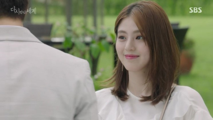 Han So Hee - Visual của Thế Giới H&ocirc;n Nh&acirc;n: Phất l&ecirc;n nhờ tiếng bản sao Song Hye Kyo, chọc s&ocirc;i gan hội vợ cả nhờ vai tiểu tam đ&aacute;ng gh&eacute;t - Ảnh 1.