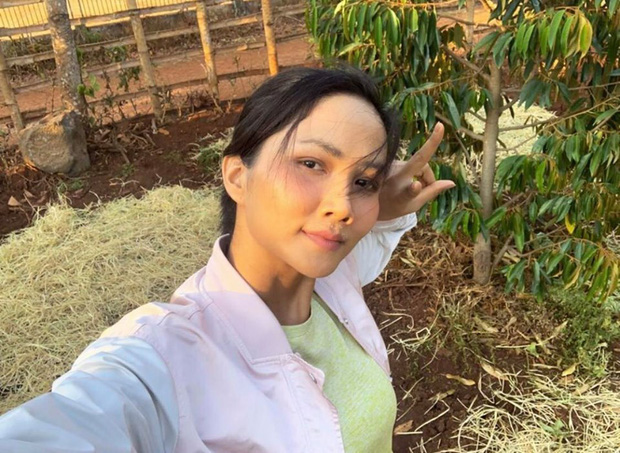Sao Việt về quê tránh dịch: H’Hen Niê gia nhập vũ trụ vlogger, Ngô Thanh Vân rũ bỏ hình ảnh đả nữ - Ảnh 7.