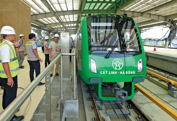 43 chuy&ecirc;n gia Trung Quốc l&agrave;m đường sắt C&aacute;t Linh &ndash; H&agrave; Đ&ocirc;ng được nhập cảnh  - Ảnh 1.