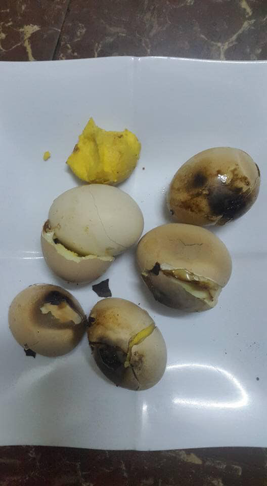 Cô nàng tự nhận gái vụng, nấu món nào là hoá thành “ông Táo” đen thui món đó nhưng qua trí tưởng tượng của dân mạng mới thật sự gây bất ngờ - Ảnh 3.