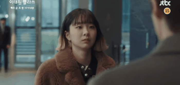 Preview Tầng Lớp Itaewon tập 13: Đi&ecirc;n nữ lột x&aacute;c si&ecirc;u xinh, chủ tịch Jang thua thảm hại trước Park Seo Joon? - Ảnh 2.