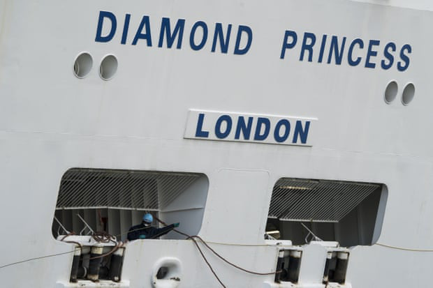Ký ức từ du thuyền Diamond Princess: Thủy thủ trằn trọc vì tiếng ho khan của đồng nghiệp, chuyên gia dịch tễ cũng sợ mình lây nhiễm virus corona - Ảnh 3.