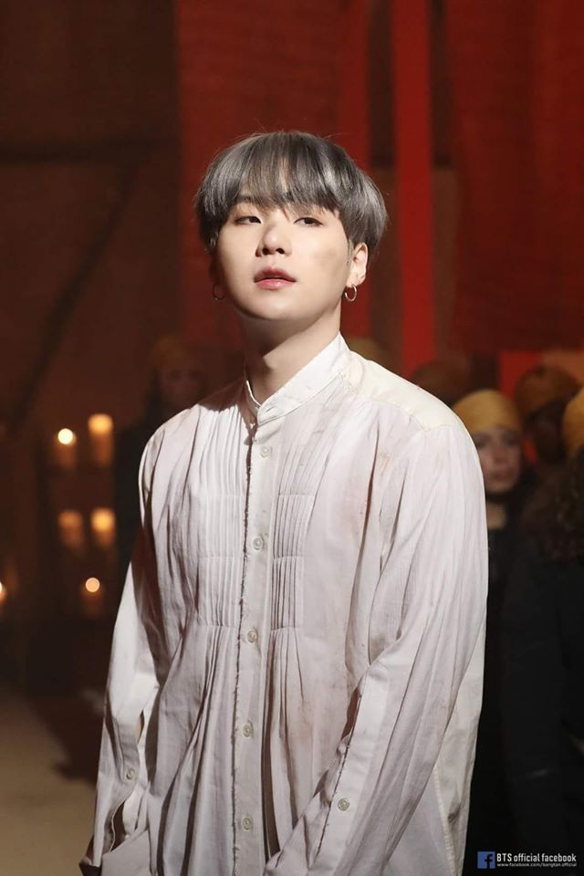 Hình ảnh Suga BTS cute bị dìm ngầu đẹp nhất  METAvn