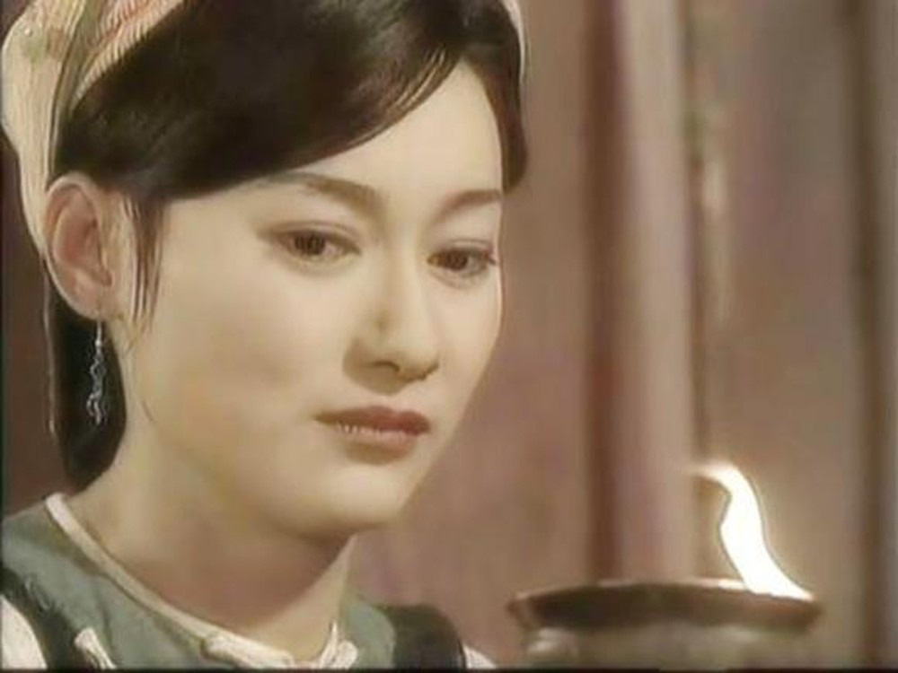 Ngất lịm với nhan sắc thời thanh xu&acirc;n của 3 đại mĩ nh&acirc;n C&ocirc; Ấy Kh&ocirc;ng Ho&agrave;n Hảo, xuất sắc nhất vẫn l&agrave; chị đại Ch&acirc;u Tấn - Ảnh 18.