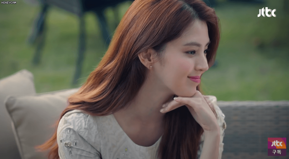 Loạt khoảnh khắc xinh như mộng của tiểu tam Thế Giới H&ocirc;n Nh&acirc;n, đẹp vậy m&agrave; l&agrave;m Tuesday ph&iacute; lắm chị g&igrave; ơi! - Ảnh 2.