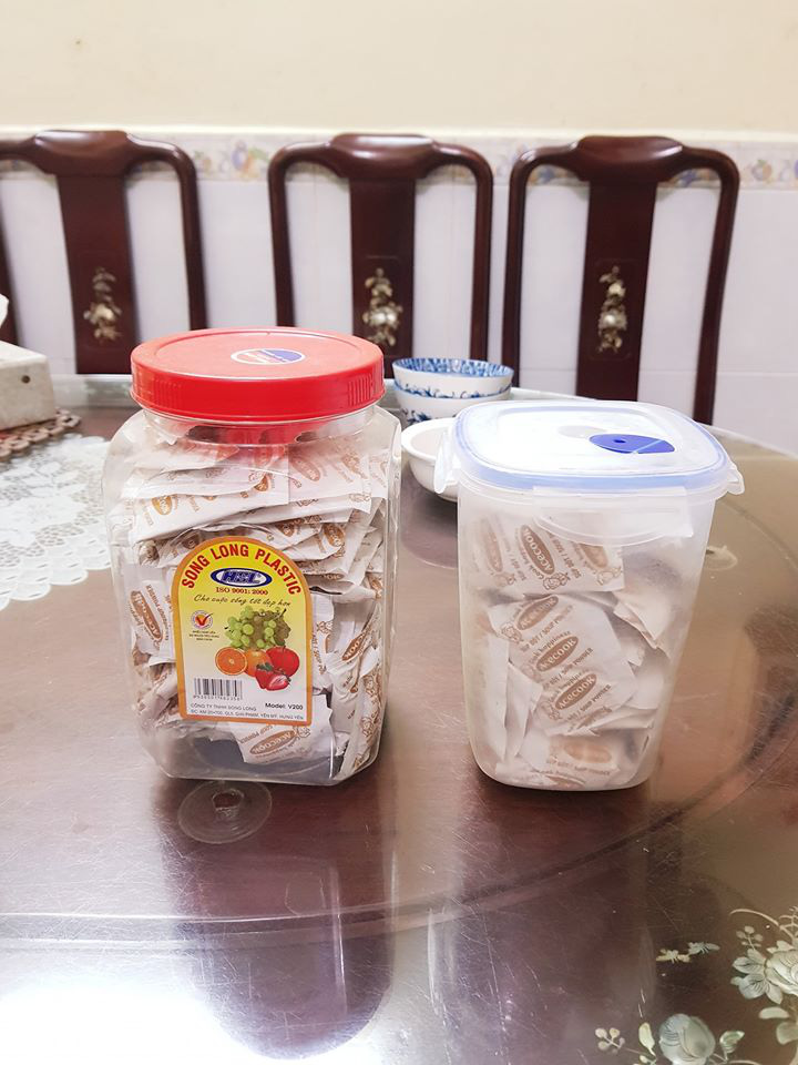 Trước khi lọ muối chấm Hảo Hảo đ&igrave;nh đ&aacute;m được ra mắt, d&acirc;n mạng từng chắt chiu cả &ldquo;gia t&agrave;i&rdquo; h&agrave;ng trăm g&oacute;i muối tại nh&agrave; để&hellip; ăn dần - Ảnh 4.