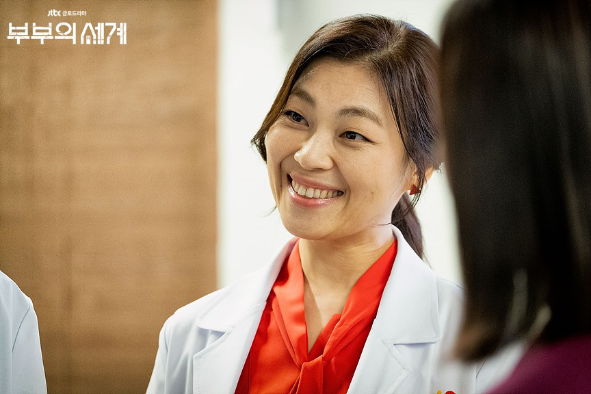 Universal introductory knowledge of Marriage World to anyone who has just sniffed on the most popular 19+ affair drama in Korea - Photo 6. Universal introductory knowledge of Marriage World to anyone who has just sniffed on the most popular 19+ affair drama in Korea - Photo 6.