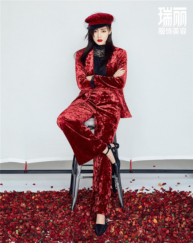 Th&aacute;i tử phi Trương Thi&ecirc;n &Aacute;i: Tưởng ngoan hiền nay bị vạch trần qu&aacute; khứ đen dao k&eacute;o, khai gian tuổi, ch&egrave;n &eacute;p Triệu Lệ Dĩnh - Ảnh 6.