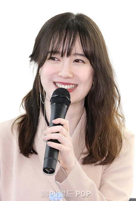 Goo Hye Sun chính thức xuất hiện hậu ly hôn, gây ngỡ ngàng với lời nhắn dành cho Ahn Jae Hyun sau nhiều lần “cà khịa” - Ảnh 3.